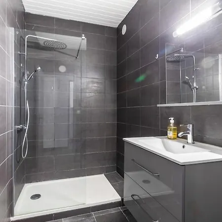 Grand Appartement, Gare Saint-charles A 5 Min * Marseille