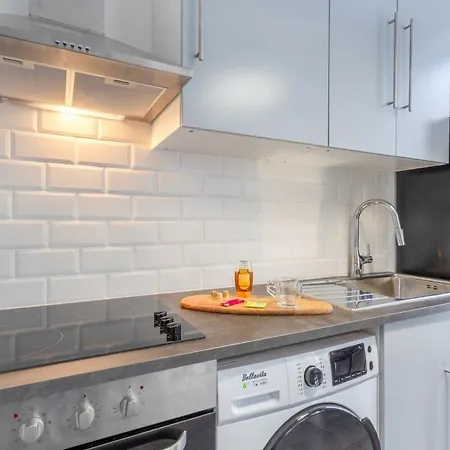 Apartment Grand Appartement, Gare Saint-charles A 5 Min Marseille